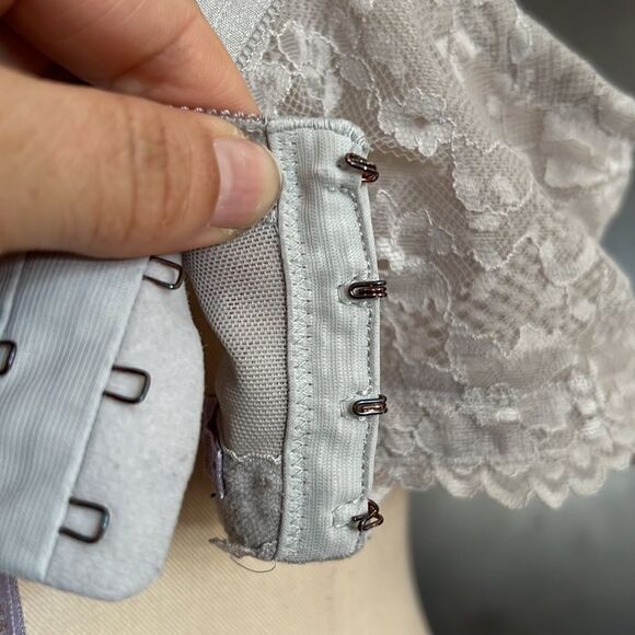 Savage X Fenty Floral Lace Unlined Bra  plus size bra Sz-42DD - Picture 5 of 11